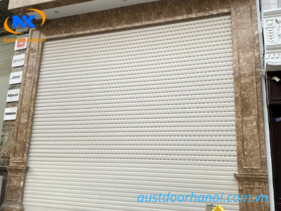 Lý do ngày càng nhiều công trình lắp đặt cửa cuốn Austdoor B100s?